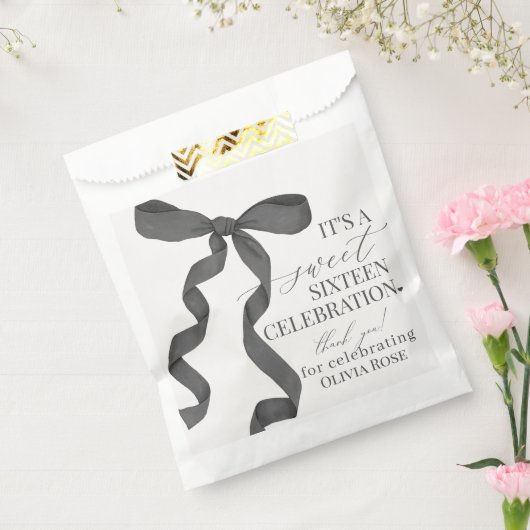 Zwart Coquette Bow Sweet 16 Verjaardag Dessert Bedankzakje (Gezegeld)