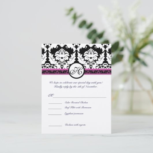 Zwart Damast Monogram RSVP Beantwoorden met Menu Kaart (Staand voorkant)