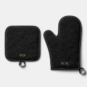 Zwart Damast Patroon Monogram Ovenwant & Pannenlap Set (Voorkant)