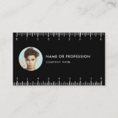 Zwart Eenvoudig Liniaalbedrijf QR Code Foto Visitekaartje (Voorkant)