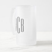 Zwart Eenvoudige Drie Brief Trouwmonogram Matglas Bierpul (Voorkant links)