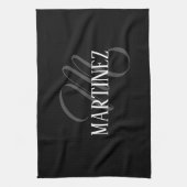 Zwart Elegant gepersonaliseerde achternaam | Naam Theedoek (Verticaal)