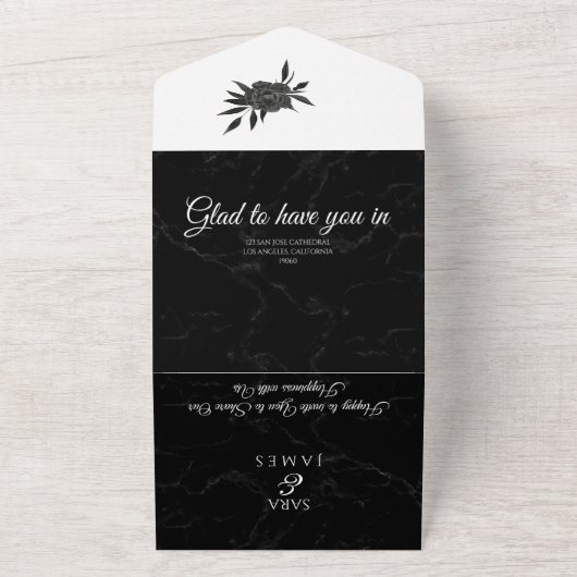 Zwart Elegant Romantische Kalligrafie De bruiloft All In One Uitnodiging (Buitenkant)