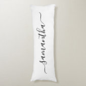 Zwart Elegant Script Handtekening Naam Lichaamskussen (Voorkant Verticaal)