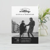 Zwart Elegant Typografie Foto Bruiloft Kaart (Staand voorkant)