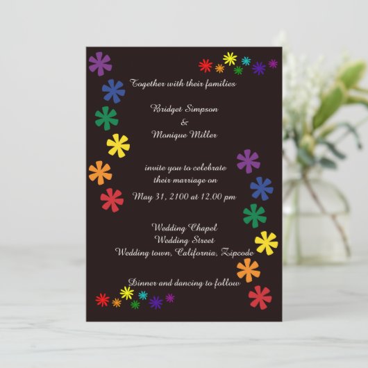 zwart elegante lgbtq bloem liefde bruiloft uitnodi kaart (Staand voorkant)