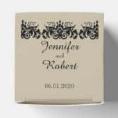 Zwart en Crème Bloemen In reliëf gemaakt Bruiloft  Bedankdoosjes (Bovenkant)