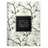 Zwart en gebroken wit elegant Magnolia Botanisch Notitieboek (Voorkant)