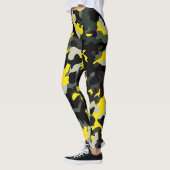 Zwart en geel camouflagepatroon leggings (Links)
