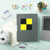 Zwart en geel crashtest dummy vinyl stickers (iPad Cover)