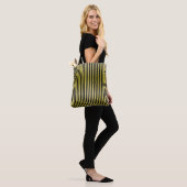 Zwart en geel gestreepte tote bag (Op model)