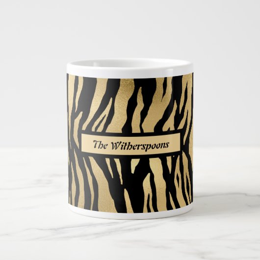 Zwart en Gold Wild Animal Print met naam Grote Koffiekop (Voorkant)