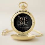 Zwart en goud 21ste verjaardag modern script stijl zakhorloge<br><div class="desc">Moderne cadeau voor 21ste verjaardag,  zwart en goud. Deel van een elegant stijlvol collectie</div>