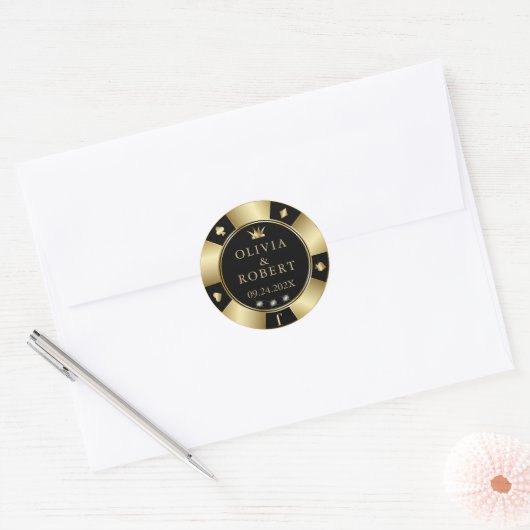 Zwart en goud bruiloft poker chips ronde sticker (Envelop)