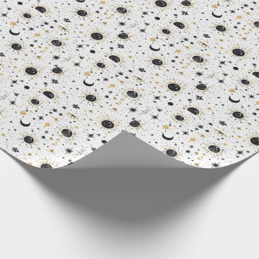 Zwart en Goud Celestial Zon Maan Sterren Cadeaupapier (Hoek)