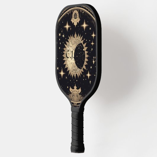 Zwart en Goud Eerie Gotische Zon Maan Monogram Pickleball Paddle (Links)