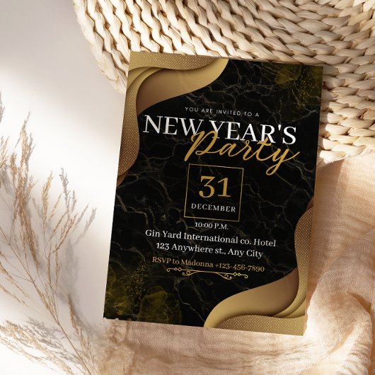 ZWART EN GOUD ELEGANT AANGEPASTE NIEUWJAARSFEEST KAART