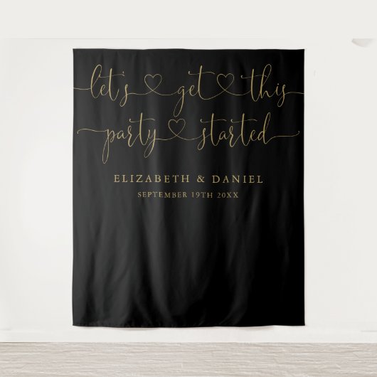 Zwart En Goud Feest Gestart Hart Script Trouwen Wandkleed (Voorkant)