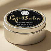 Zwart en goud folie lippenbalsem label met logo.