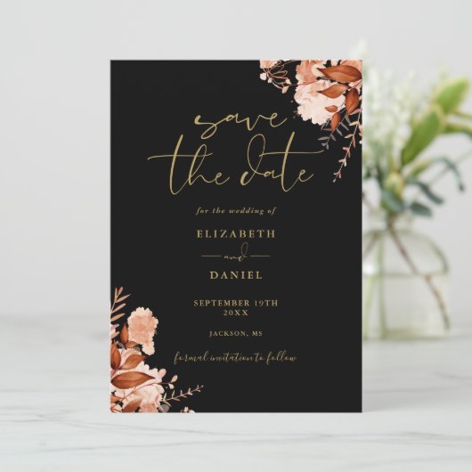 Zwart en Goud Herfst Rustieke Bloemen Foto Bruilof Save The Date (Staand voorkant)