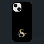 Zwart en goud | Initiaal Monogram Gepersonaliseerd Case-Mate iPhone 14 Hoesje<br><div class="desc">Dit stijlvolle telefoonmodel is een eenvoudig modern design in zwart-wit en goud. Maak één van een soort telefoongeval met douane initiaal en naam. Het zal een cool, uniek geschenk zijn voor iemand speciaal of jezelf. Als u de doopvonten of de positie wilt veranderen, klik "aanpassen verder"knoop en u kunt het...</div>