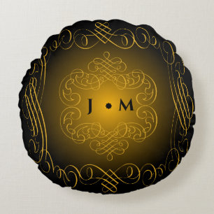Zwart en goud met decoratieve elementen rond kussen
