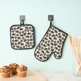 Zwart en Goud Polar Beer Pattern Christmas Ovenwant & Pannenlap Set