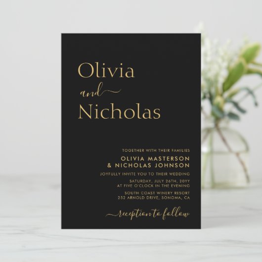 Zwart en Goud Typografie Script Monogram Bruiloft Kaart (Staand voorkant)