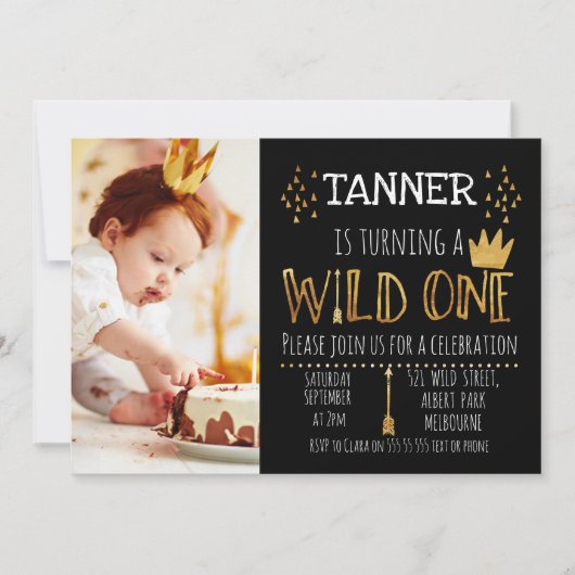 Zwart en Goud Wild Foto 1e verjaardag Uitnodiging (Voorkant)