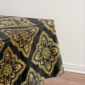 Zwart en gouddecoratief tafelkleed (Voorbeeld)