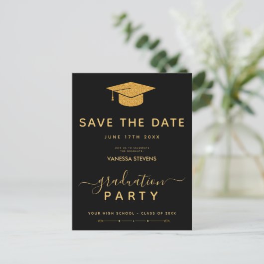 Zwart en gouden klassiek afstuderen Save the Date Uitnodiging Briefkaart (Staand voorkant)