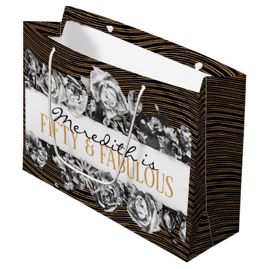 Zwart en gouden luxe gepersonaliseerde 50 en fanta groot cadeauzakje (Voorkant Gekanteld)