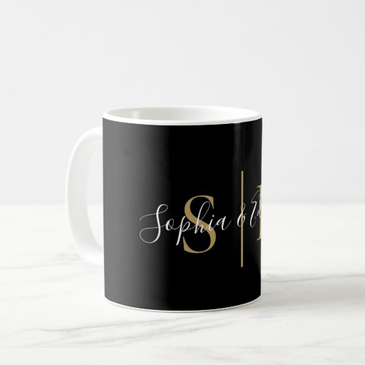 Zwart En Gouden Monogram Script Naam Koffiemok (Voorkant links)