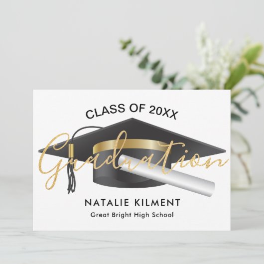 Zwart en goudmatig Afstuderen Pet Afstuderen Aankondiging (Staand voorkant)