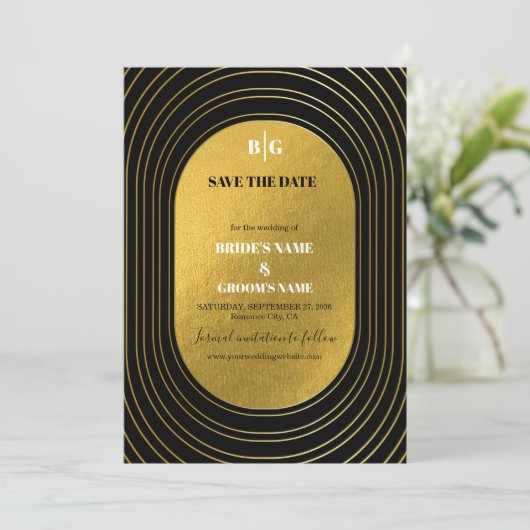 Zwart en goudmatig minimalistisch pleisterhuwelijk save the date (Staand voorkant)