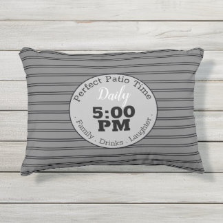 Zwart en grijs buitenkussen