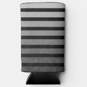 Zwart en grijs Camouflage getextureerde lijn strep Seltzer Blikjeskoeler (Voorkant)