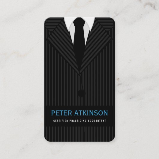 Zwart en Grijs Pinstripe Suit Verticale Accountant Visitekaartje (Voorkant)