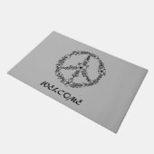 Zwart en grijs vredesbord welkom deurmat (Schuin)