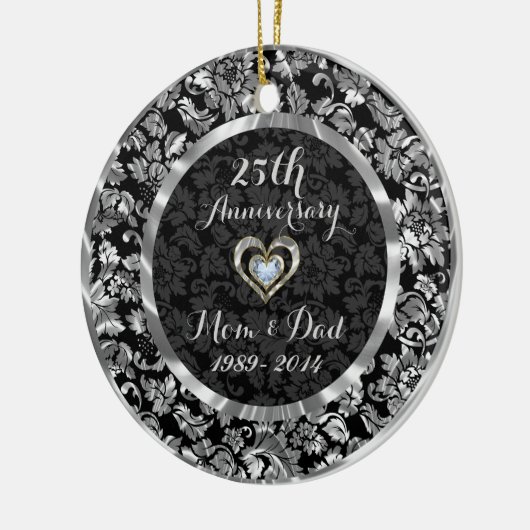 Zwart en metaalzilver 25th Wedding Jubileum Keramisch Ornament (Links)