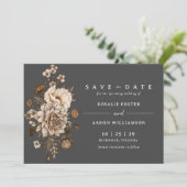 Zwart en Neutraal Bloemen | Moody Herfst Boho Wedd Save The Date (Staand voorkant)