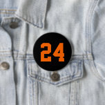 Zwart en Oranje Atleet Jersey Nummer Ronde Button 7,6 Cm<br><div class="desc">Kop op je favoriete sportteam, football speler of gewoon show van je schooltrots met een aangepaste gepersonaliseerde spirituele knop! Personaliseer met het nummer van een speler of een andere aangepaste tekst. Ideaal voor football-, basketbal-, honkbal- en voetbalspelletjes! Creëer aangepaste pinnen voor het hele team, cheerleaders, ouders en broers om op...</div>