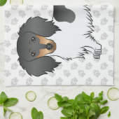 Zwart En Roestkleurige Bont Langharige Dachshond E Theedoek (Gevouwen)