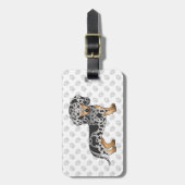 Zwart En Roestkleurige Dapple Gladharige Dachshond Bagagelabel (Voorkant verticaal)