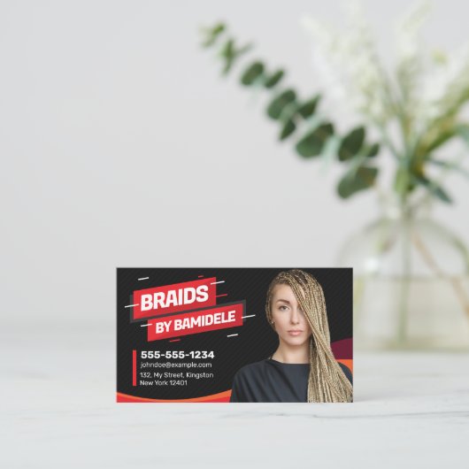 Zwart en Rood Afrikaans Haar Vlechten Salon Foto Visitekaartje (Staand voorkant)