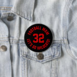 Zwart en Rood Football Moeder Jersey Nummer Ronde Button 7,6 Cm<br><div class="desc">Vrolijk op je favoriete sportteam, football speler of show gewoon je schooltrots met een aangepaste gepersonaliseerde spirit knop! Voeg je schoolnaam toe of personaliseer met de naam van een speler en een jersey-nummer. Perfect voor football, basketbal, honkbal en voetbalwedstrijden! Creëer custom pinnen voor het hele team, cheerleaders, ouders en broers...</div>