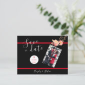 Zwart en rood moderne bruiloft Bewaar de datum fot Uitnodiging Briefkaart (Staand voorkant)