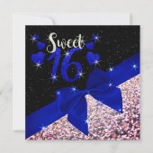 Zwart en Royal Blue Glittery Sweet 16 Uitnodigen Kaart (Voorkant)