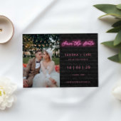 Zwart en roze gloed licht sparen de Datum Uitnodig Kaart