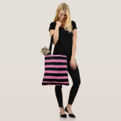 Zwart en roze strepen tote bag (Op model)
